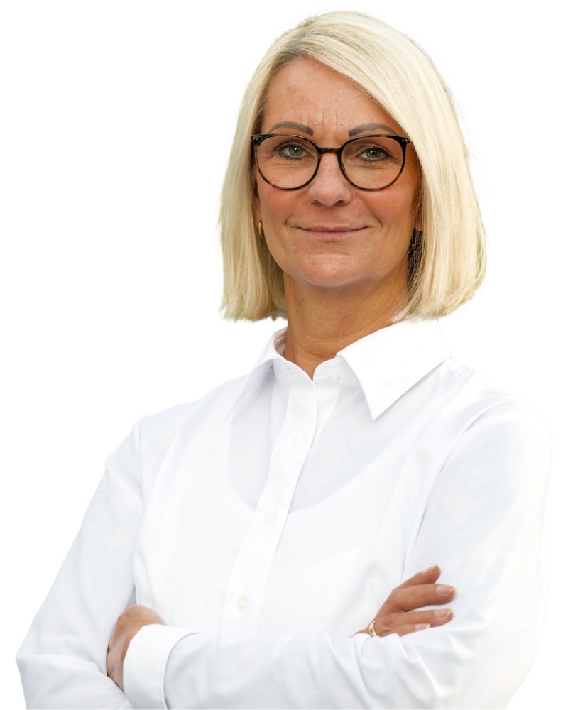 Andrea Trabus, Prokuristin